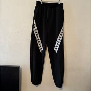 Kappa 222 Banda Bawon Black White Joggers
